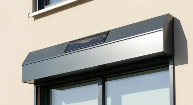 Solar-Rollladen